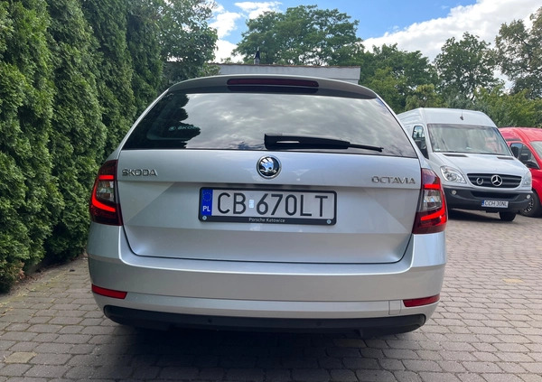 Skoda Octavia cena 62900 przebieg: 156750, rok produkcji 2018 z Sieraków małe 29